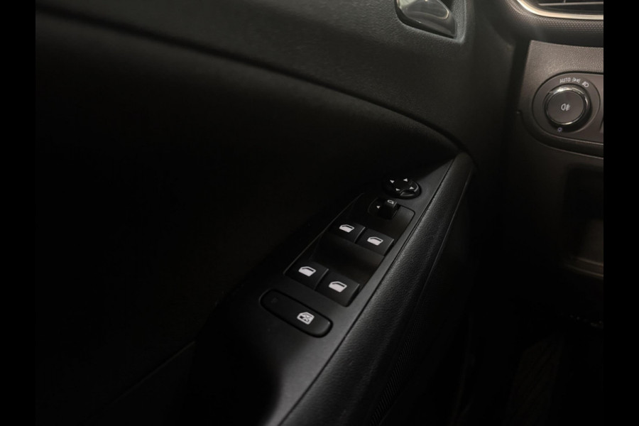 Opel Crossland 1.2 Turbo 110 pk | Elegance | 2024 | Trekhaak | Airco | CarPlay / Android Auto