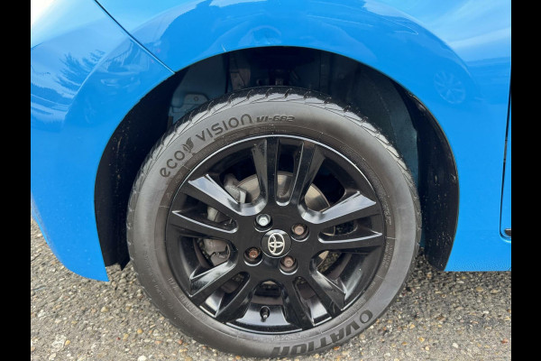 Toyota Aygo 1.0 VVT-i x-wave Vouwdak Camera Navi Sportvelg Leder Garantie