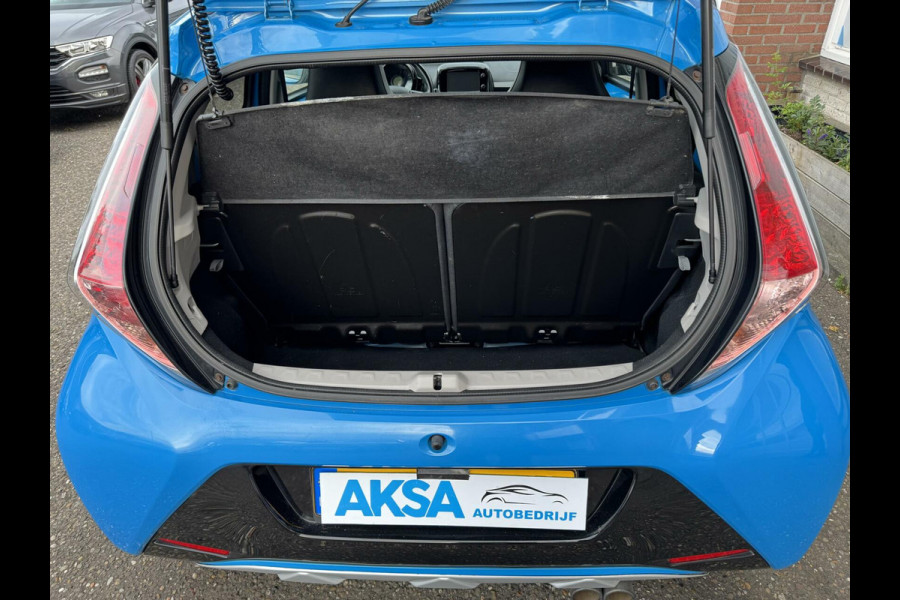 Toyota Aygo 1.0 VVT-i x-wave Vouwdak Camera Navi Sportvelg Leder Garantie