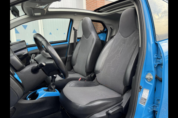 Toyota Aygo 1.0 VVT-i x-wave Vouwdak Camera Navi Sportvelg Leder Garantie
