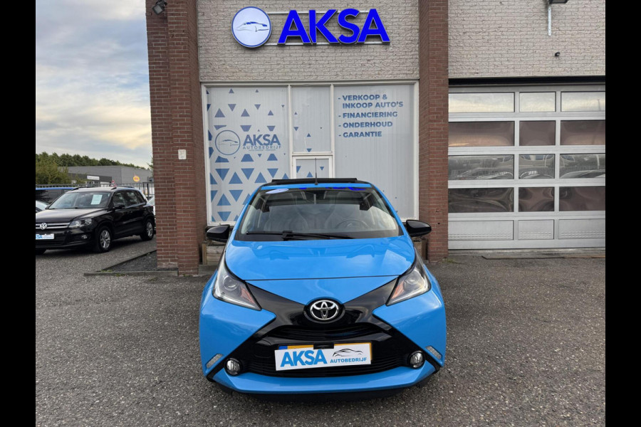 Toyota Aygo 1.0 VVT-i x-wave Vouwdak Camera Navi Sportvelg Leder Garantie