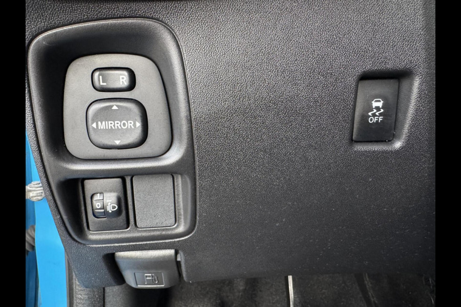 Toyota Aygo 1.0 VVT-i x-wave Vouwdak Camera Navi Sportvelg Leder Garantie