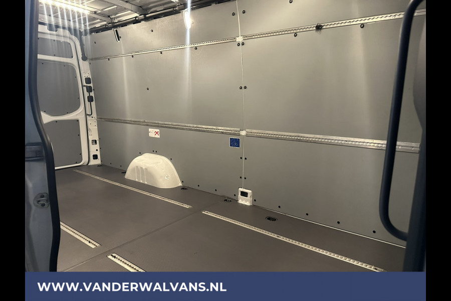 Mercedes-Benz Sprinter 316 CDI 164pk L3H2 Euro6 Airco | 360 graden Camera | Navigatie | Cruisecontrol | Chauffeursstoel Parkeersensoren, Stoelverwarming, Bijrijdersbank