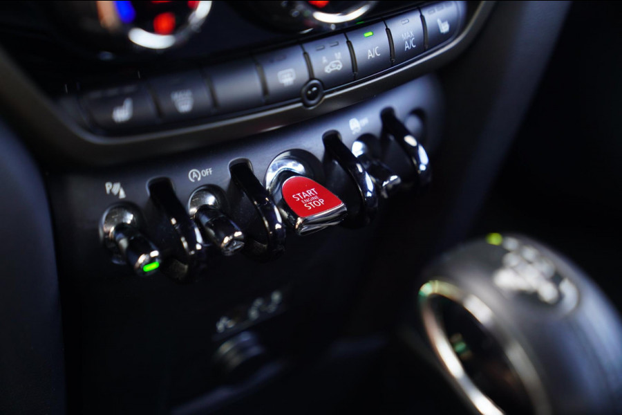 MINI Countryman 1.5 Cooper Chili | Automaat | Stoelverwarming | Harman/Kardon | LED Koplampen | Climatronic airco |