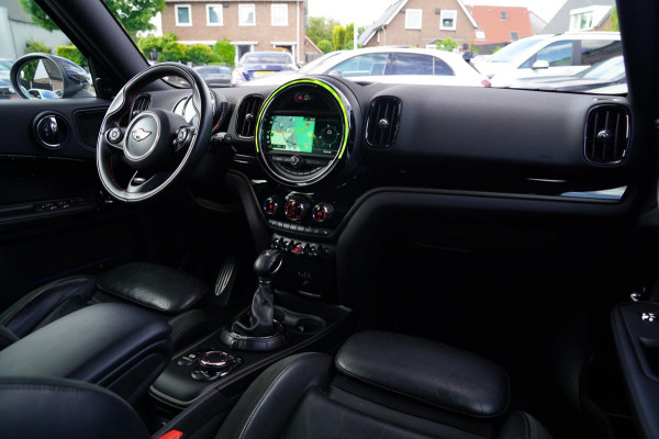 MINI Countryman 1.5 Cooper Chili | Automaat | Stoelverwarming | Harman/Kardon | LED Koplampen | Climatronic airco |
