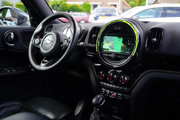 MINI Countryman 1.5 Cooper Chili | Automaat | Stoelverwarming | Harman/Kardon | LED Koplampen | Climatronic airco |