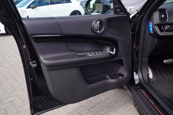 MINI Countryman 1.5 Cooper Chili | Automaat | Stoelverwarming | Harman/Kardon | LED Koplampen | Climatronic airco |