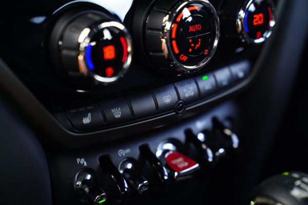 MINI Countryman 1.5 Cooper Chili | Automaat | Stoelverwarming | Harman/Kardon | LED Koplampen | Climatronic airco |