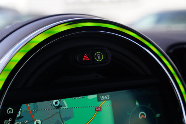 MINI Countryman 1.5 Cooper Chili | Automaat | Stoelverwarming | Harman/Kardon | LED Koplampen | Climatronic airco |