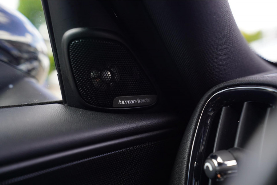 MINI Countryman 1.5 Cooper Chili | Automaat | Stoelverwarming | Harman/Kardon | LED Koplampen | Climatronic airco |