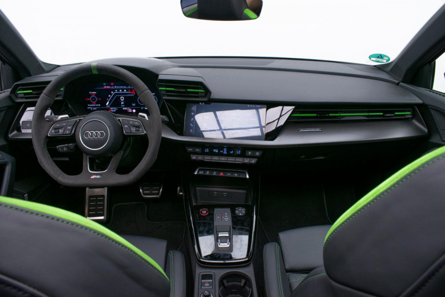 Audi RS3 Sportback 2.5 TFSI Quattro |Pano|Massage|Ceramic|Carbon|Memory|VOLL|