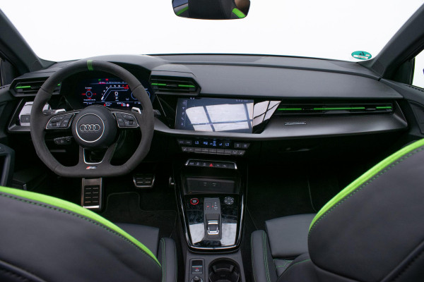 Audi RS3 Sportback 2.5 TFSI Quattro |Pano|Massage|Ceramic|Carbon|Memory|VOLL|