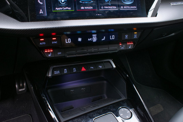Audi RS3 Sportback 2.5 TFSI Quattro |Pano|Massage|Ceramic|Carbon|Memory|VOLL|