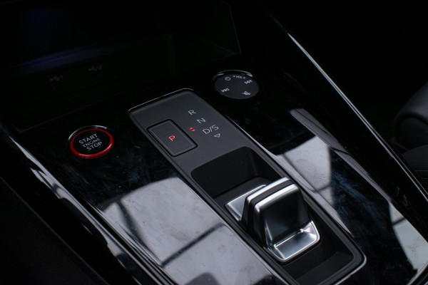 Audi RS3 Sportback 2.5 TFSI Quattro |Pano|Massage|Ceramic|Carbon|Memory|VOLL|