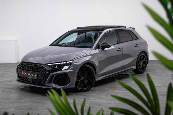 Audi RS3 Sportback 2.5 TFSI Quattro |Pano|Massage|Ceramic|Carbon|Memory|VOLL|