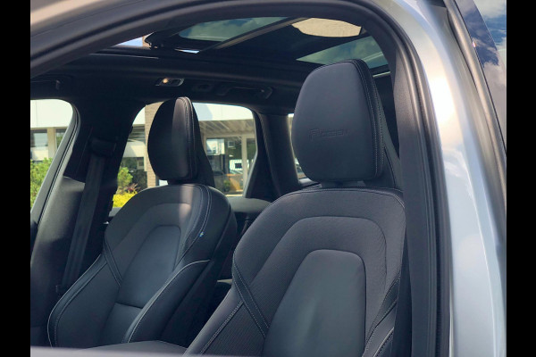 Volvo XC60 2.0 B5 R-Design | Pano, Leder, Luchtvering, 360 Camera, Stoel+Stuurverw., Carplay/Android, Virt. Cockp. | NAP |