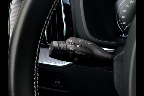 Volvo XC60 2.0 B5 R-Design | Pano, Leder, Luchtvering, 360 Camera, Stoel+Stuurverw., Carplay/Android, Virt. Cockp. | NAP |