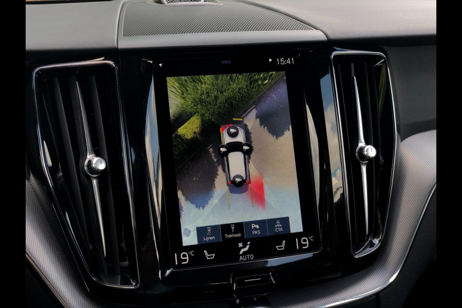 Volvo XC60 2.0 B5 R-Design | Pano, Leder, Luchtvering, 360 Camera, Stoel+Stuurverw., Carplay/Android, Virt. Cockp. | NAP |