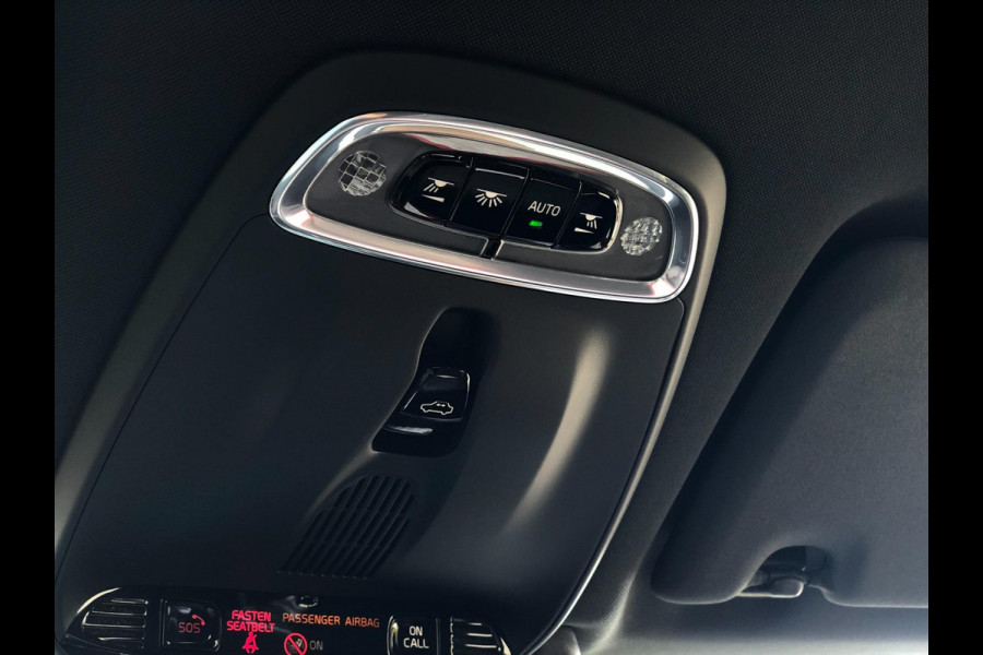 Volvo XC60 2.0 B5 R-Design | Pano, Leder, Luchtvering, 360 Camera, Stoel+Stuurverw., Carplay/Android, Virt. Cockp. | NAP |