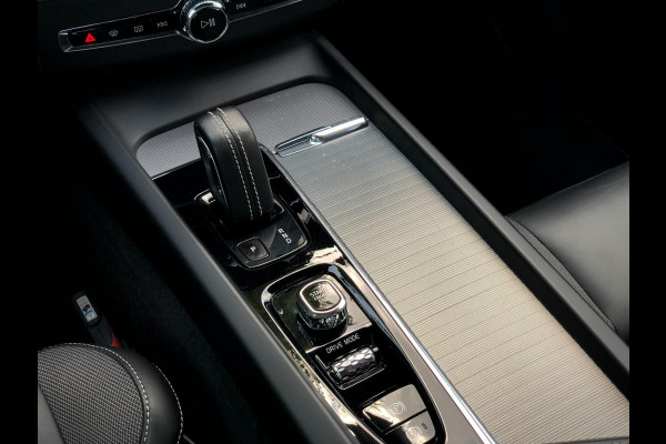 Volvo XC60 2.0 B5 R-Design | Pano, Leder, Luchtvering, 360 Camera, Stoel+Stuurverw., Carplay/Android, Virt. Cockp. | NAP |