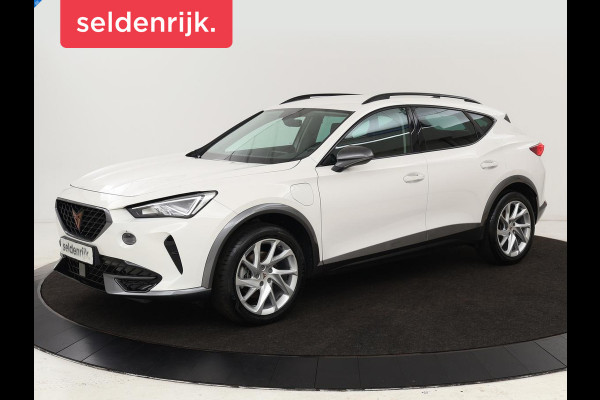 CUPRA Formentor 1.4 e-Hybrid | Adaptive cruise | Stuurverwarming | Full LED | Sportstoelen | Keyless | Climate control | Parkeerhulp | DAB | Sfeerverlichting | PHEV