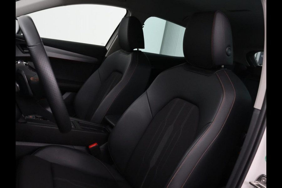 CUPRA Formentor 1.4 e-Hybrid | Adaptive cruise | Stuurverwarming | Full LED | Sportstoelen | Keyless | Climate control | Parkeerhulp | DAB | Sfeerverlichting | PHEV