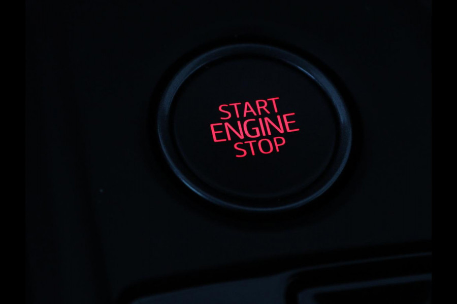 CUPRA Formentor 1.4 e-Hybrid | Adaptive cruise | Stuurverwarming | Full LED | Sportstoelen | Keyless | Climate control | Parkeerhulp | DAB | Sfeerverlichting | PHEV
