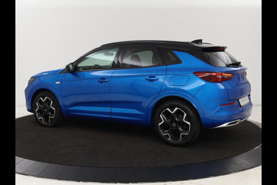 Opel Grandland 1.6 Turbo Hybrid Ultimate | Stoelventilatie | Nachtzicht | Leder | Adaptive cruise | 360 camera | Carplay | Matrix LED | Park Assist | Stoelverwarming | Keyless | Navigatie | PHEV