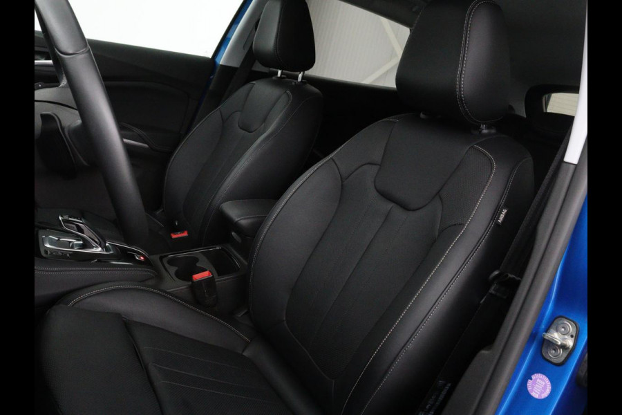 Opel Grandland 1.6 Turbo Hybrid Ultimate | Stoelventilatie | Nachtzicht | Leder | Adaptive cruise | 360 camera | Carplay | Matrix LED | Park Assist | Stoelverwarming | Keyless | Navigatie | PHEV