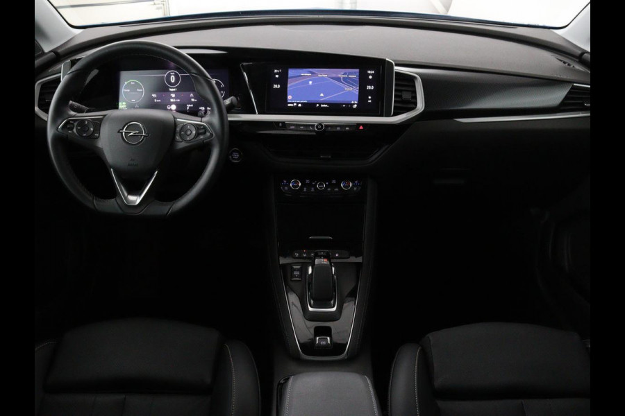 Opel Grandland 1.6 Turbo Hybrid Ultimate | Stoelventilatie | Nachtzicht | Leder | Adaptive cruise | 360 camera | Carplay | Matrix LED | Park Assist | Stoelverwarming | Keyless | Navigatie | PHEV