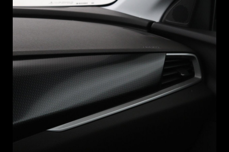 Opel Grandland 1.6 Turbo Hybrid Ultimate | Stoelventilatie | Nachtzicht | Leder | Adaptive cruise | 360 camera | Carplay | Matrix LED | Park Assist | Stoelverwarming | Keyless | Navigatie | PHEV