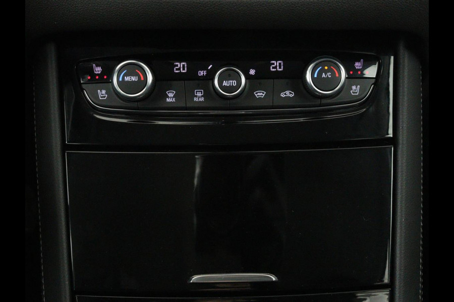 Opel Grandland 1.6 Turbo Hybrid Ultimate | Stoelventilatie | Nachtzicht | Leder | Adaptive cruise | 360 camera | Carplay | Matrix LED | Park Assist | Stoelverwarming | Keyless | Navigatie | PHEV