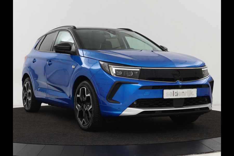 Opel Grandland 1.6 Turbo Hybrid Ultimate | Stoelventilatie | Nachtzicht | Leder | Adaptive cruise | 360 camera | Carplay | Matrix LED | Park Assist | Stoelverwarming | Keyless | Navigatie | PHEV