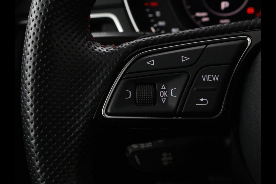 Audi A4 45 TFSI quattro Sport S line Black Edition | Leder | Trekhaak | 360 camera | Virtual Cockpit | Matrix LED | Navigatie | Sportstoelen | Park Assist | Climate control