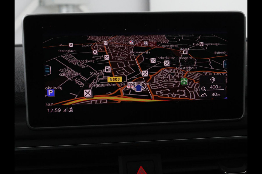 Audi A4 45 TFSI quattro Sport S line Black Edition | Leder | Trekhaak | 360 camera | Virtual Cockpit | Matrix LED | Navigatie | Sportstoelen | Park Assist | Climate control