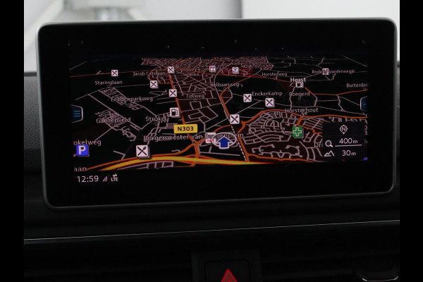 Audi A4 45 TFSI quattro Sport S line Black Edition | Leder | Trekhaak | 360 camera | Virtual Cockpit | Matrix LED | Navigatie | Sportstoelen | Park Assist | Climate control