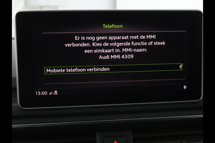 Audi A4 45 TFSI quattro Sport S line Black Edition | Leder | Trekhaak | 360 camera | Virtual Cockpit | Matrix LED | Navigatie | Sportstoelen | Park Assist | Climate control