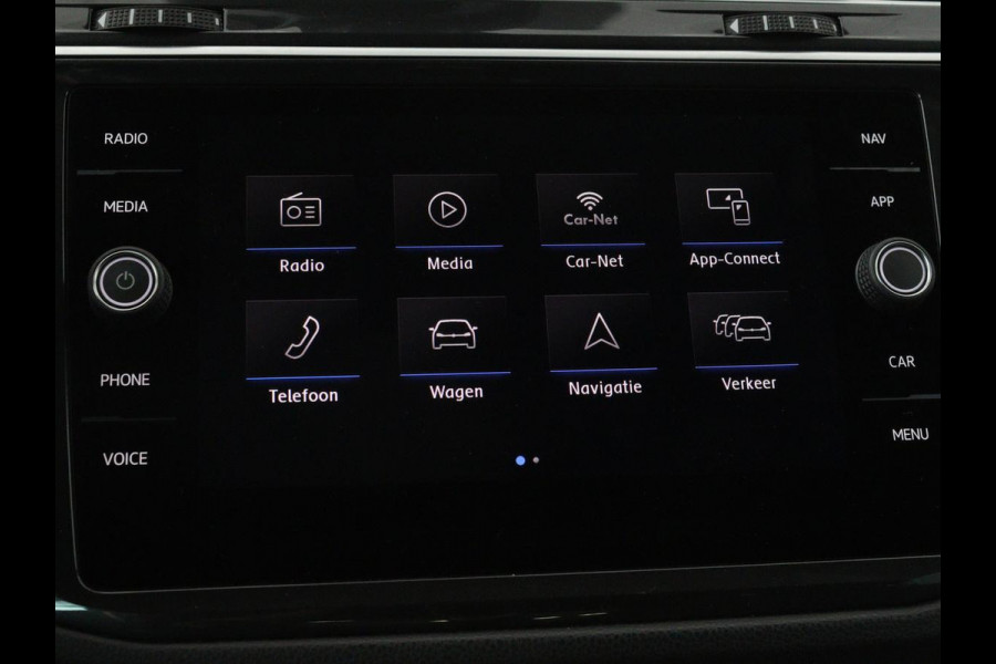Volkswagen Tiguan 1.5 TSI R-Line | DSG | 360 camera | Active Info | Keyless | Adaptive cruise | Trekhaak | Full LED | Park Assist | Carplay | Navigatie