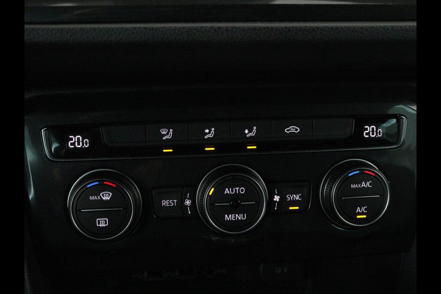 Volkswagen Tiguan 1.5 TSI R-Line | DSG | 360 camera | Active Info | Keyless | Adaptive cruise | Trekhaak | Full LED | Park Assist | Carplay | Navigatie