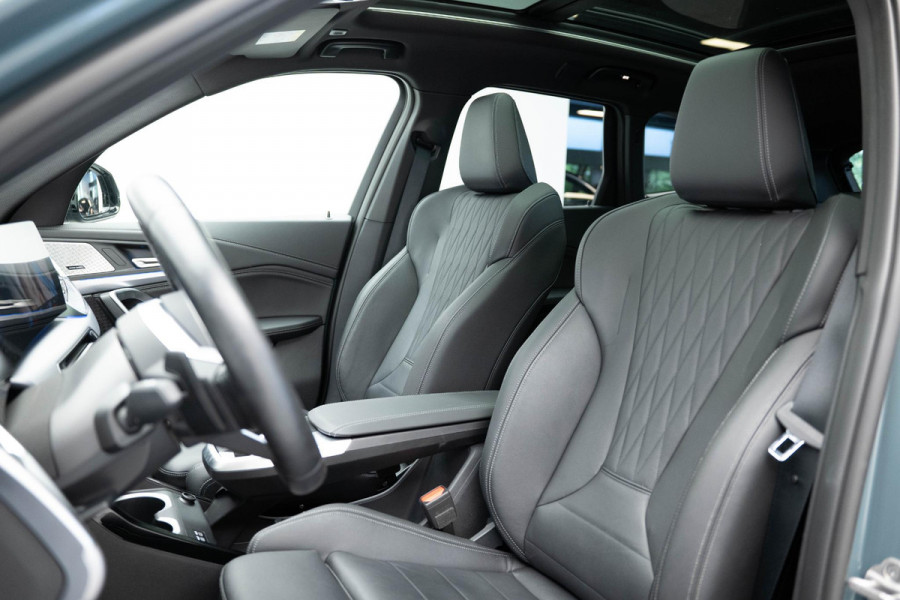 BMW X1 xDrive23i M-Sport |Pano|Memory|HUD|Harman/Kardon|360|