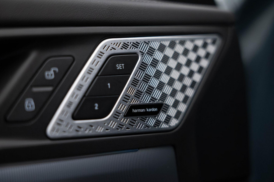 BMW X1 xDrive23i M-Sport |Pano|Memory|HUD|Harman/Kardon|360|