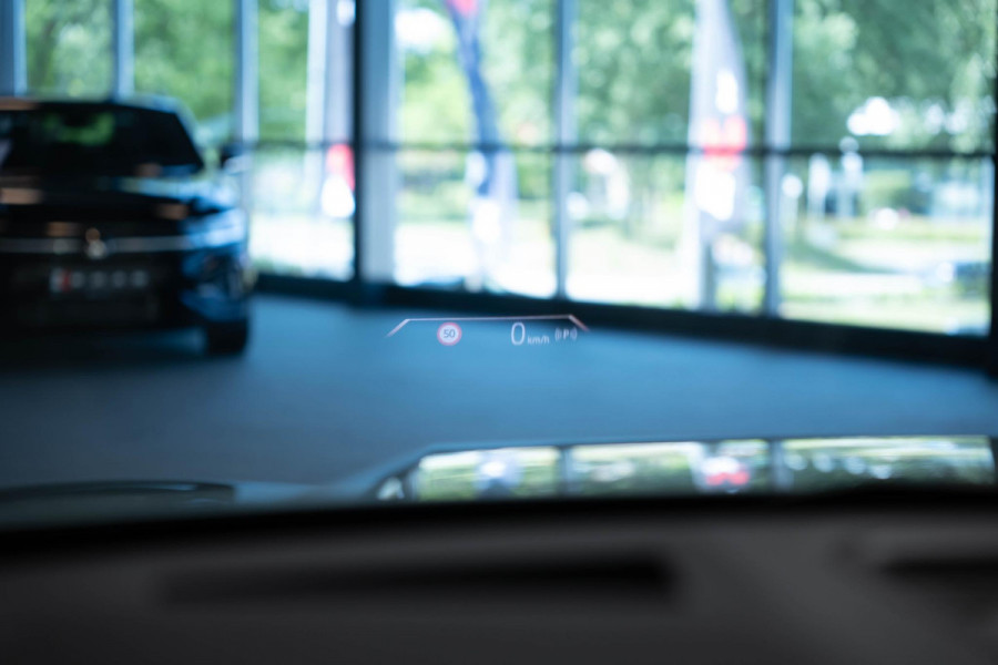BMW X1 xDrive23i M-Sport |Pano|Memory|HUD|Harman/Kardon|360|