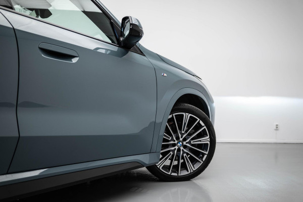 BMW X1 xDrive23i M-Sport |Pano|Memory|HUD|Harman/Kardon|360|
