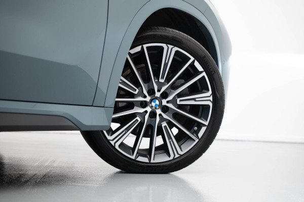 BMW X1 xDrive23i M-Sport |Pano|Memory|HUD|Harman/Kardon|360|