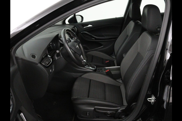 Opel Astra 1.4 Turbo Elegance | Automaat | Matrix LED | Camera | Carplay | Navigatie | Climate control | Bluetooth | Cruise control