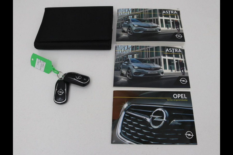 Opel Astra 1.4 Turbo Elegance | Automaat | Matrix LED | Camera | Carplay | Navigatie | Climate control | Bluetooth | Cruise control