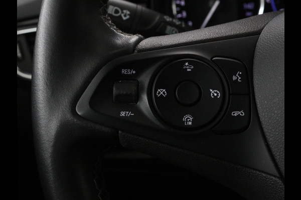 Opel Astra 1.4 Turbo Elegance | Automaat | Matrix LED | Camera | Carplay | Navigatie | Climate control | Bluetooth | Cruise control