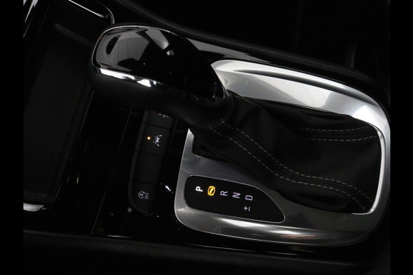 Opel Astra 1.4 Turbo Elegance | Automaat | Matrix LED | Camera | Carplay | Navigatie | Climate control | Bluetooth | Cruise control