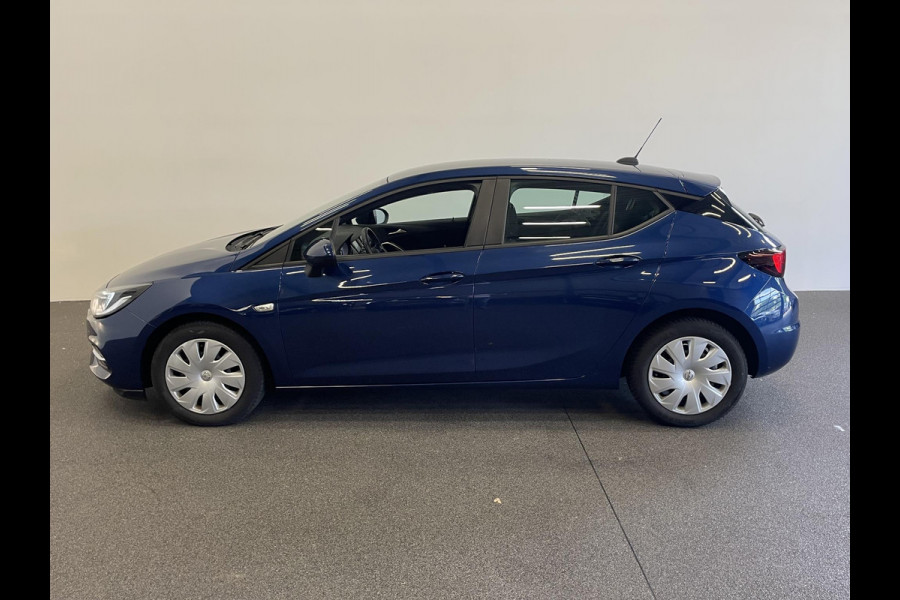 Opel Astra 1.2 Business Edition Climate control Navigatie Cruise control LED Trekhaak Apple Carplay/ Android Auto
