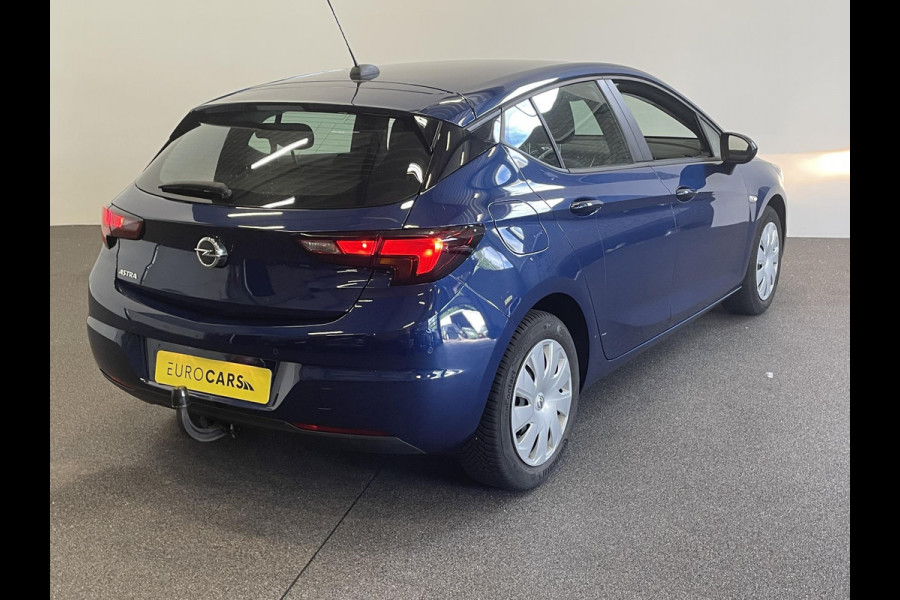 Opel Astra 1.2 Business Edition Climate control Navigatie Cruise control LED Trekhaak Apple Carplay/ Android Auto